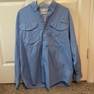 Men’s light blue Colombia breathable button up